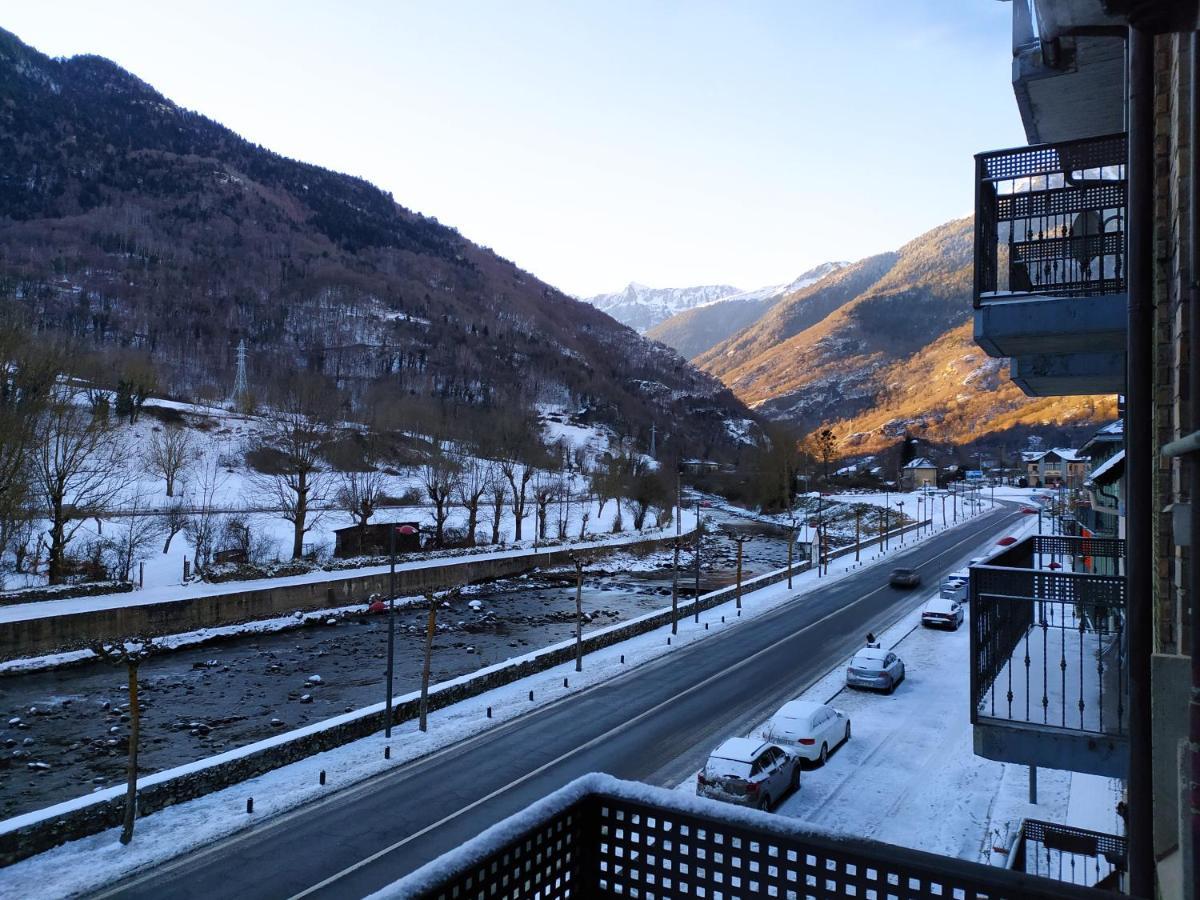 Apartamento Tubal Bossòst Eksteriør billede